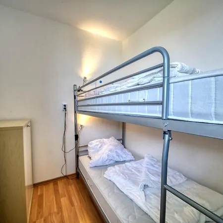 - Haus A, App 0a0203 *